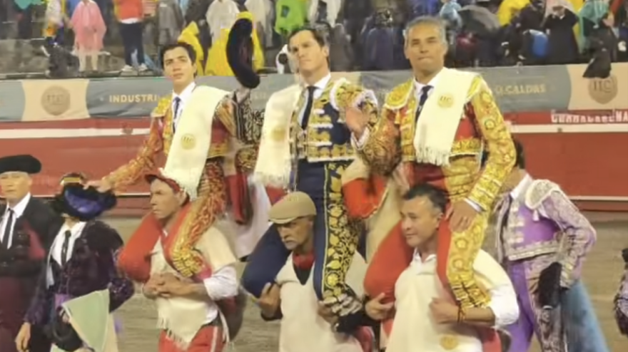 Marco Pérez, Daniel Luque y Luis Bolívar, a hombros este sábado en Manizales (Colombia)