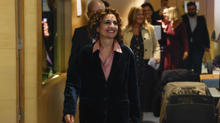 La vicepresidenta primera del Gobierno y ministra de Hacienda, María Jesús Montero