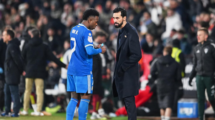 Álvaro Arbeloa y Vinicius Junior del Real Madrid durante el partido de Copa de España, Copa del Rey, octavos de final de fútbol entre el Albacete Balompié y el Real Madrid en el Estadio Carlos Belmonte