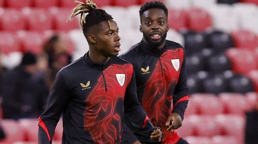 Nico e Iñaki Williams se entrenan antes de un partido con el Athletic de Bilbao.