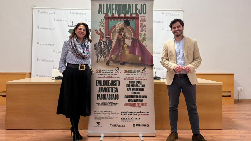 Presentación de los carteles de la feria de Almendralejo