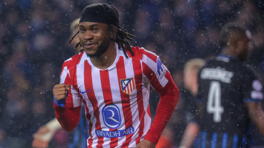 Lookman celebra el 0-2 del Atlético contra el Brujas