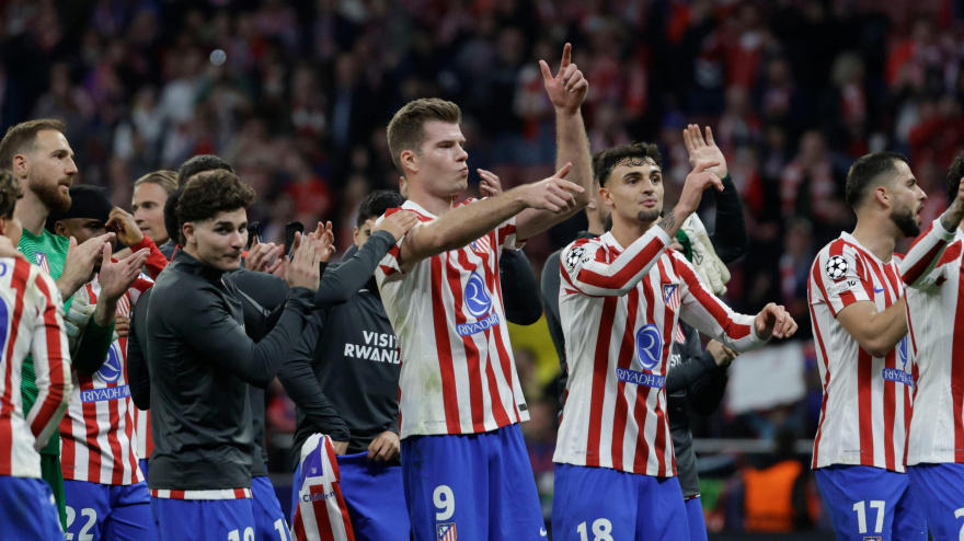 El Atleti celebra su clasificación a octavos de Champions (EFE)