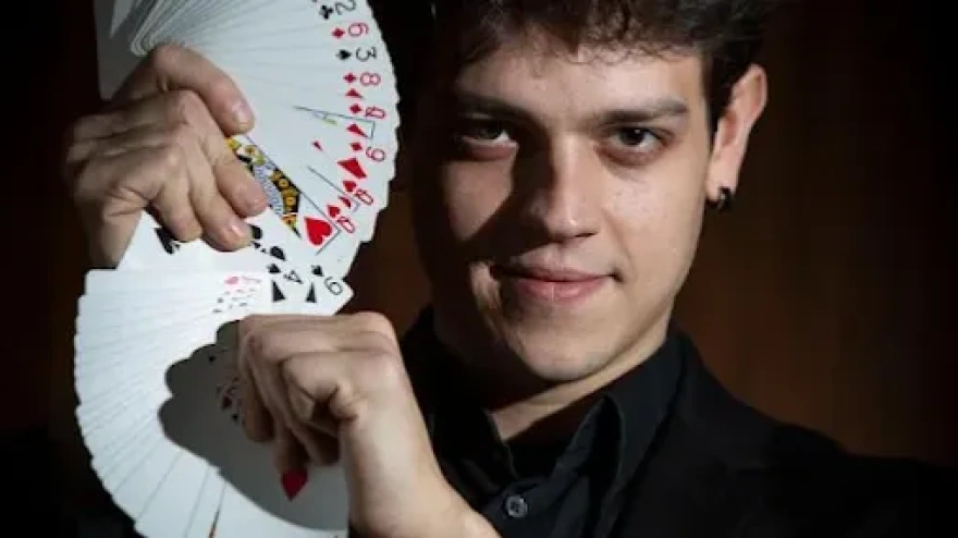 Adrián Vargas, 'El Mago Adri'