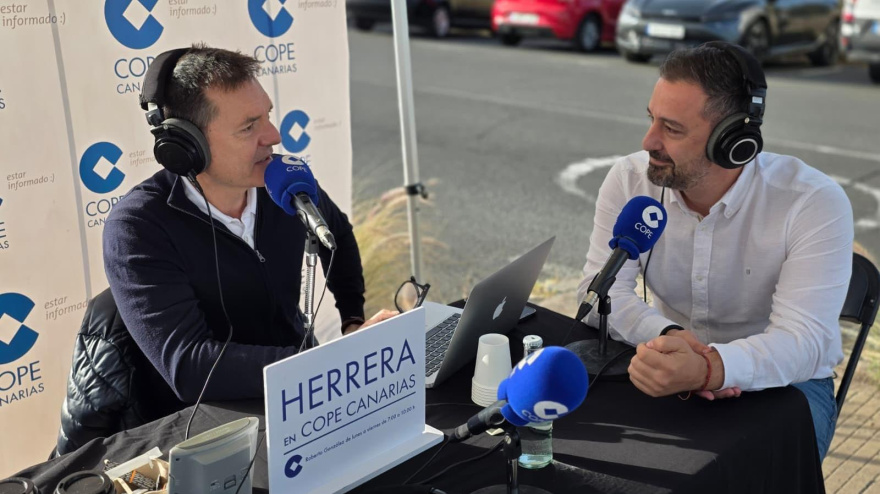 Roberto González, presentador de Herrera en COPE Canarias, y Juan Antonio Peña, alcalde de Telde.