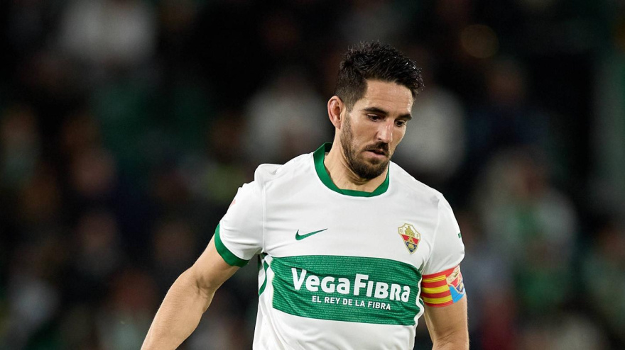 Pedro Bigas durante un partido del Elche esta temporada