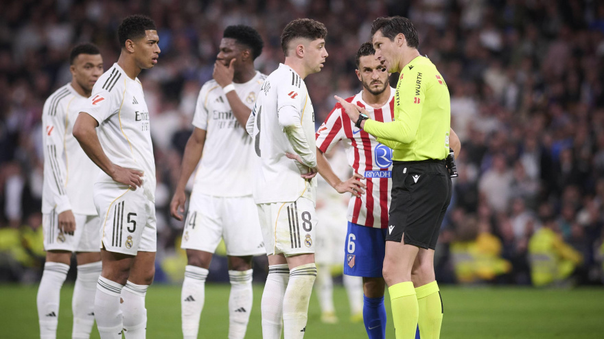 Fede Valverde, expulsado en el derbi Real Madrid-Atlético