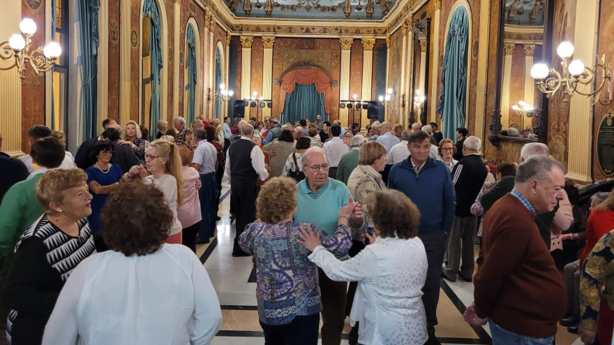 Vuelven a Burgos los 'Bailes de Tarde' este viernes: consulta el calendario completo que ha programado el Ayuntamiento en 2026