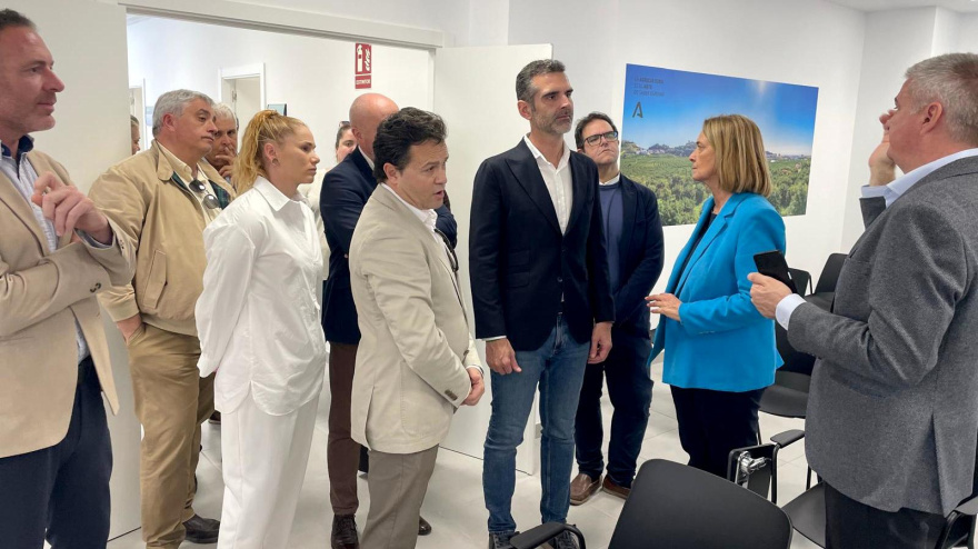 El motor del campo subtropical: así funciona la oficina que asesora a 17 pueblos de Granada