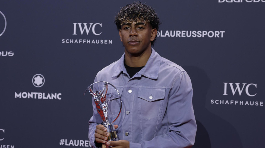 Lamine Yamal, con el premio Laureus