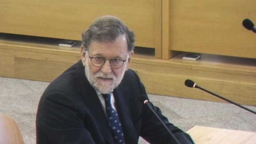 Captura del video de la señal de la Audiencia Nacional, de un momento de la declaración como testigo del expresidente del Gobierno Mariano Rajoy en la décima jornada del juicio Kitchen