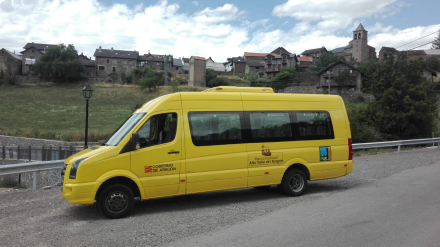 Transporte escolar en la Jacetania