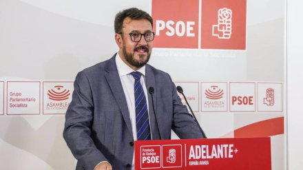 19/10/2023 El secretario general del PSOE en la provincia de Badajoz, Rafael  Lemus, en rueda de prensa
POLITICA ESPAÑA EUROPA EXTREMADURA
PSOE