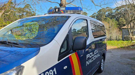 Coche patrulla de la Policía Nacional