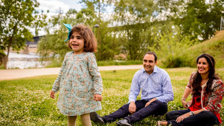 Daniela, junto a sus padres