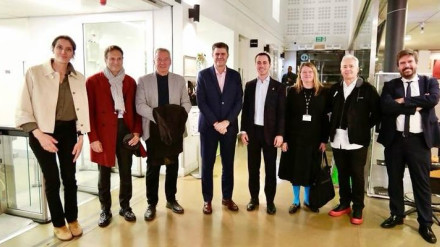 Presentación " We are Miró"