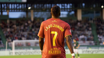 Lago Junior es el jugador que fue objeto de los supuestos insultos