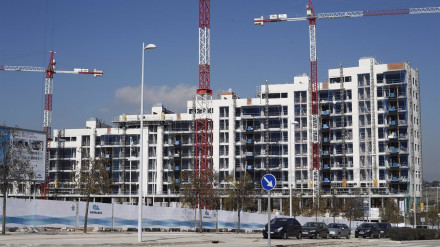 El año pasado, los jóvenes representaban el 27% de la demanda de alquiler y este el 37%. 

La subida interanual del precio de la vivienda en la zona euro alcanzó en los primeros tres meses de 2021 el 5,8%, dos décimas más que en el último trimestre de 2020 y la mayor subida desde el cuarto trimestre de 2006, según los datos publicados por Eurostat.

EUROPA ESPAÑA EMPRESAS ECONOMIA