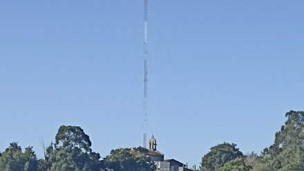 Los vecinos aseguran que desde 1967 esta antena es su "faro"