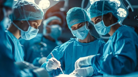 Imagen de archivo de una operación quirúrgica.