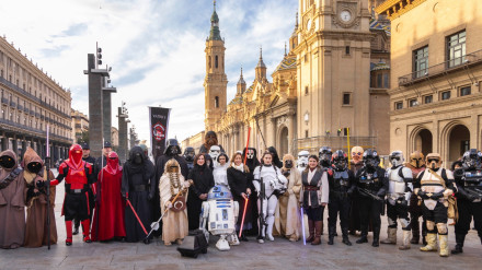 Algunos de los personajes que veremos por las calles de la ciudad.