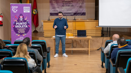 El Punto Violeta estará atendido por agentes de la Policía Local especializados en la atención de violencia machista