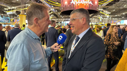 Entrevista a José Alberto Armijo, alcalde de Nerja, desde Fitur
