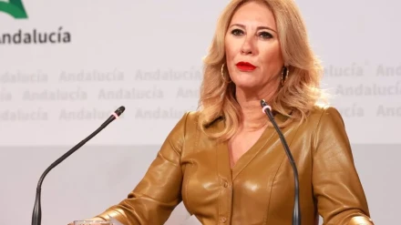 Carolina España habló hoy en Málaga del apoyo de la Junta a la candidatura malagueña.