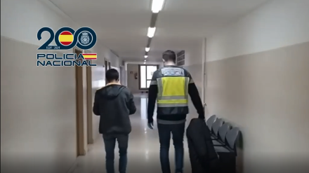 Pase a disposición judicial en Ferrol del detenido en Cabanas