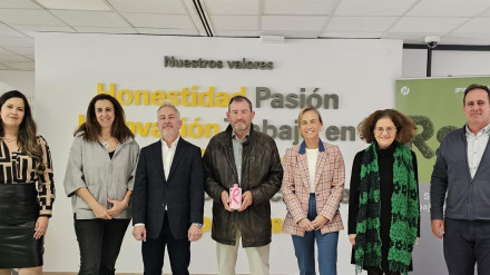 Hefame recauda casi 12.000 euros con su gel solidario de 'ia'