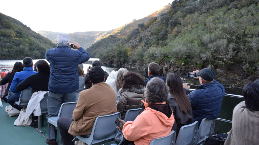 Las rutas fluviales ofrecen a los visitantes una perspectiva única de la Ribeira Sacra