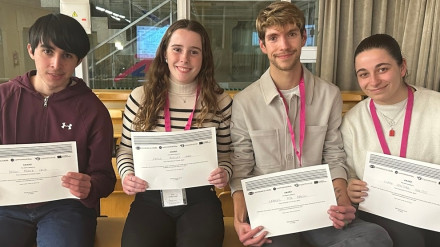 Cuatro de los cinco alumnos que viajarán a Tesalónica por parte de la UDC