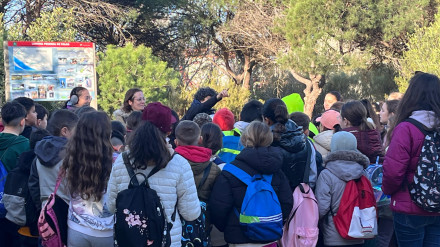 Escolares en su visita a la Laguna Primera