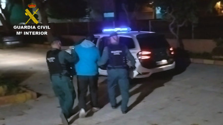 Exhibicionista detenido en Cartagena
