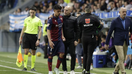 Brugué se retiró en el minuto 33