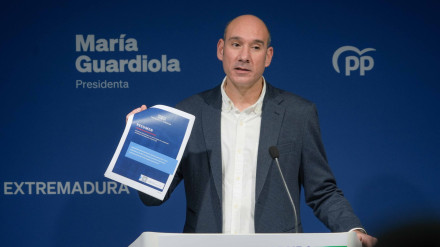 El portavoz regional del PP, José Angel Sánchez Juliá