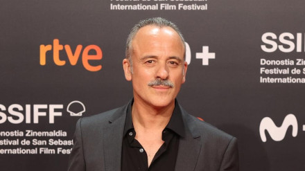 Javier Gutiérrez posa durante la gala de apertura del Festival de San Sebastián 2022