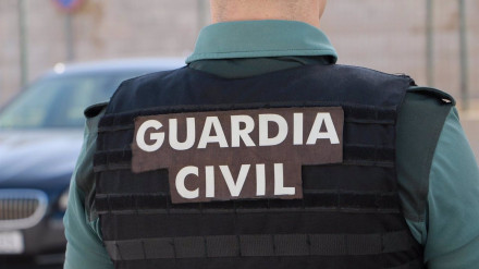 Detenidos tres guardias civiles en Sevilla por su posible relación con el narcotráfico