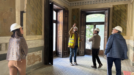 La alcaldesa visita las obras de rehabilitación de la Casa Ruano de Águilas