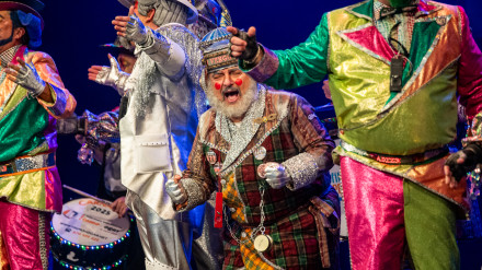 Cuando tu vas yo vengo