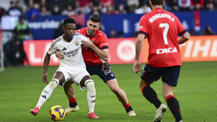 Vinicius, durante el Osasuna-Real Madrid