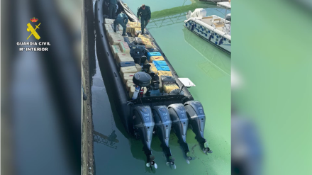 Intervenidas 5,7 toneladas de hachís en las costas de Huelva