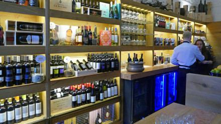 Bar de vinos en un hotel