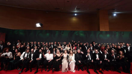 Foto de familia de los ganadores en la 39º edición de los Premios Goya, en el Palacio de Exposiciones y Congresos de Granada