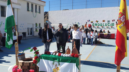 El alcalde visita el colegio Padre Poveda