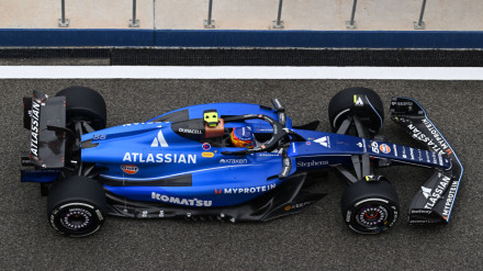 Carlos Sainz se gusta en Baréin y marca el mejor crono de la segunda jornada.