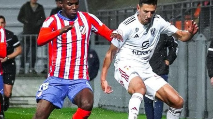 El Real Murcia se aleja del liderato