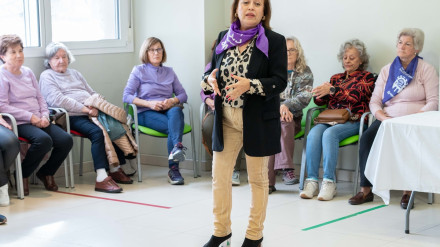 Catalina Alarcón en los talleres empoderamiento música Zona Sur