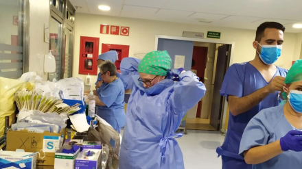 Sanitarios en el Virgen Macarena