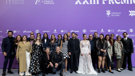 Integrantes de la serie ´Rapa´ a su llegada a la gala de entrega de la XXIII edición de los Premios Mestre Mateo
